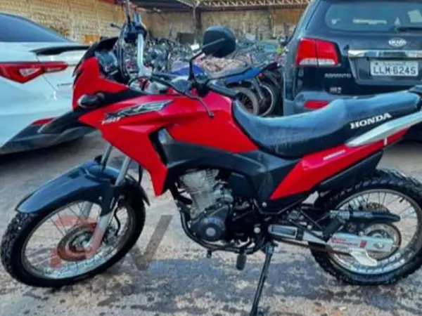 honda-xre-leilao-motos-oportunidade-investir-renda-extra
