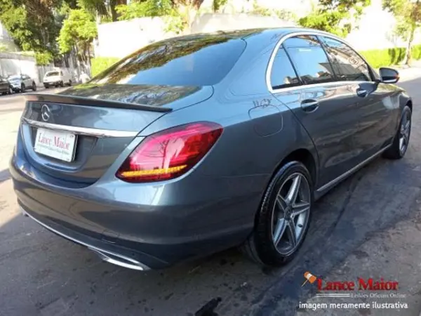 mercedes-benz-c180-leilao-veiculos-oportunidade-investir-renda-extra
