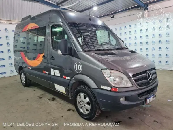 mercedes-benz-sprinter-leilao-veiculos-oportunidade-investir-renda-extra
