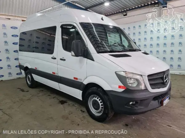 percedes-benz-sprinter-leilao-veiculos-oportunidade-investir-renda-extra
