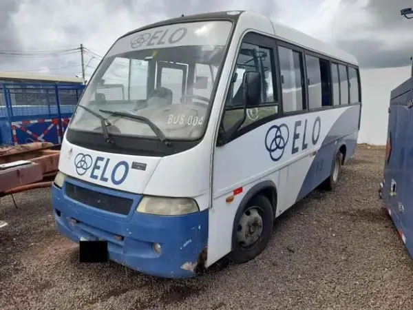 micro-onibus-leilao-veiculos-oportunidade-investir-renda-extra
