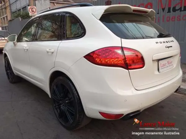 porsche-cayenne-leilao-veiculos-oportunidade-investir-renda-extra