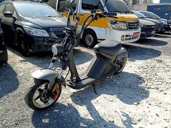 scooter-eletrica-leilao-veiculos-oportunidade-investir-renda-extra
