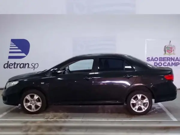 toyota-corolla-leilao-veiculos-oportunidade-investir-renda-extra
