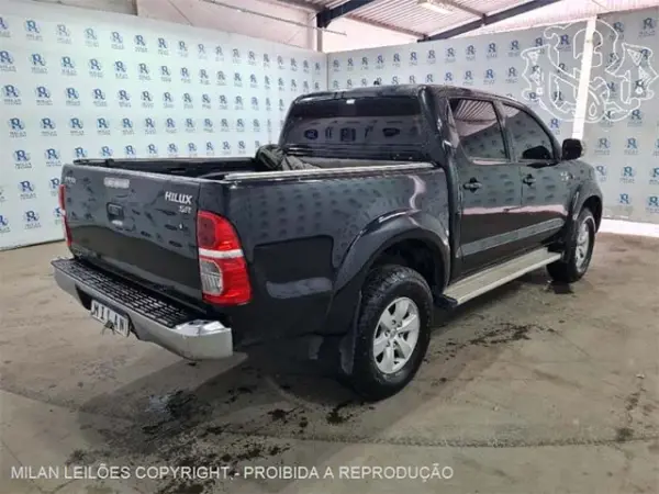 toyota-hilux-leilao-veiculos-oportunidade-investir-renda-extra