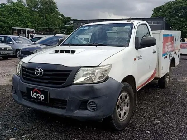 toyota-hilux-leilao-veiculos-oportunidade-investir-renda-extra
