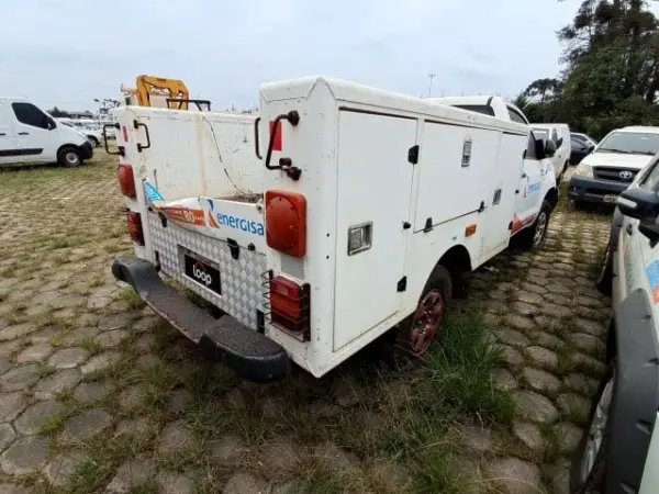 toyota-hilux-leilao-veiculos-oportunidade-investir-renda-extra
