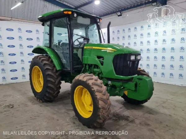 trator-john-deere-leilao-veiculos-oportunidade-investir-renda-extra