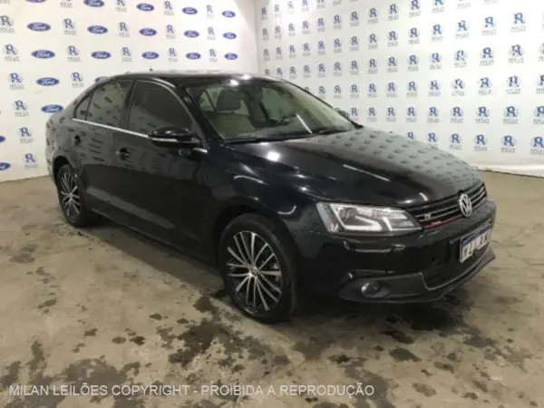 volkswagen-jetta-leilao-veiculos-oportunidade-investir-renda-extra