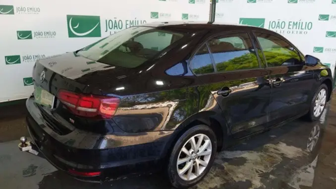 Leilão do Senai tem Jetta, Fiorino Furgão e Fiesta a partir de 21 mil Reais