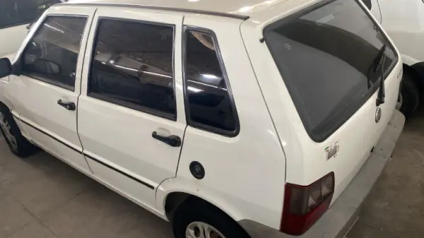 Fiat Uno Mille 2013 leilão veiculos tibunal de justiça