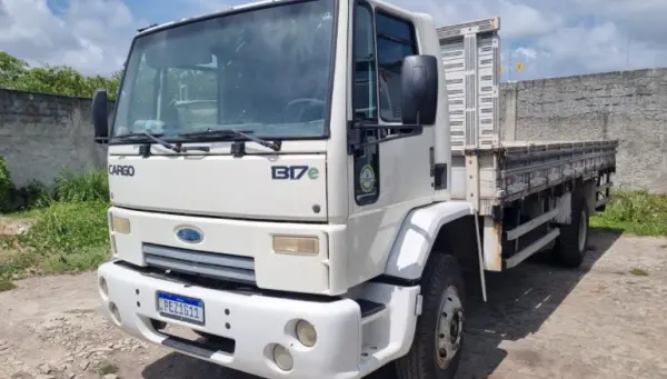 Ford Cargo 2011 leilão veiculos tibunal de justiça