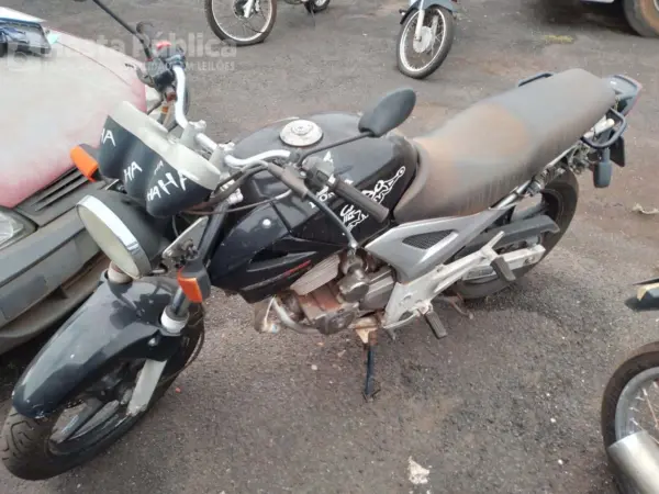 honda-cbx-twister-leilao-motos-oportunidade-investir-renda-extra
