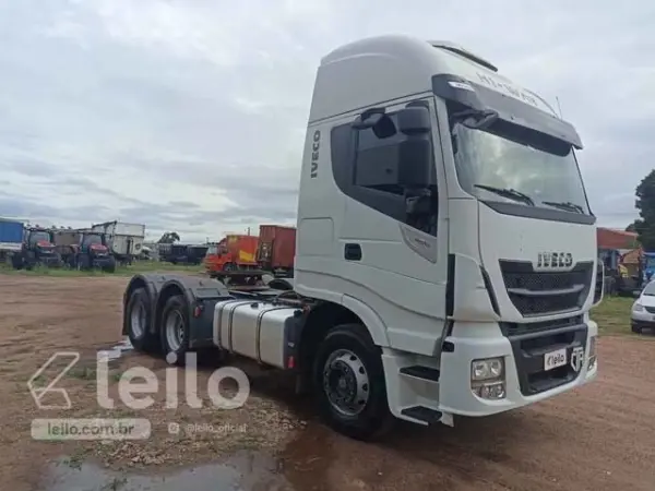 caminhao-iveco-leilao-veiculos-oportunidade-investir-renda-extra
