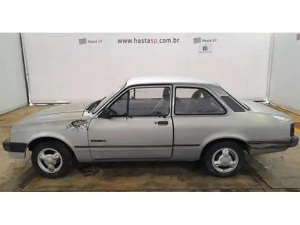 chevrolet-chevette-leilao-veiculos-oportunidade-investir-renda-extra