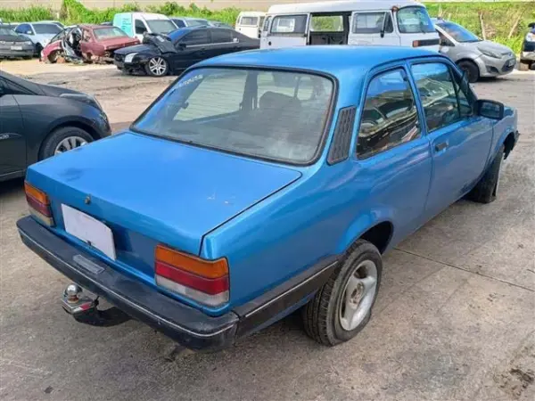 chevrolet-chevette-leilao-veiculos-oportunidade-investir-renda-extra
