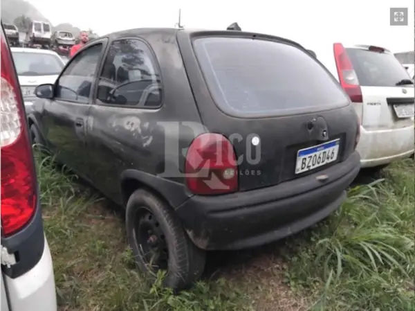 chevrolet-corsa-leilao-veiculos-oportunidade-investir-renda-extra
