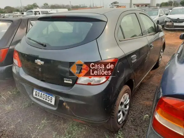 chevrolet-onix-leilao-veiculos-oportunidade-investir-renda-extra