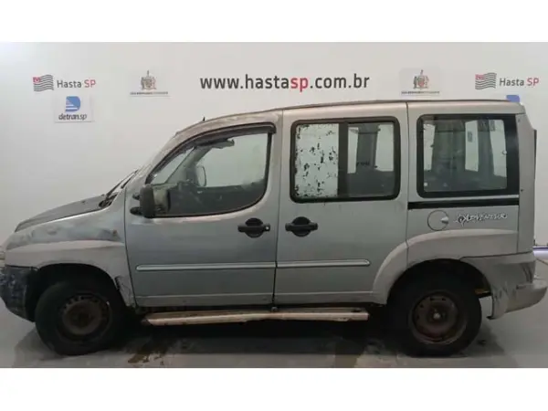 fiat-doblo-leilao-veiculos-oportunidade-investir-renda-extra
