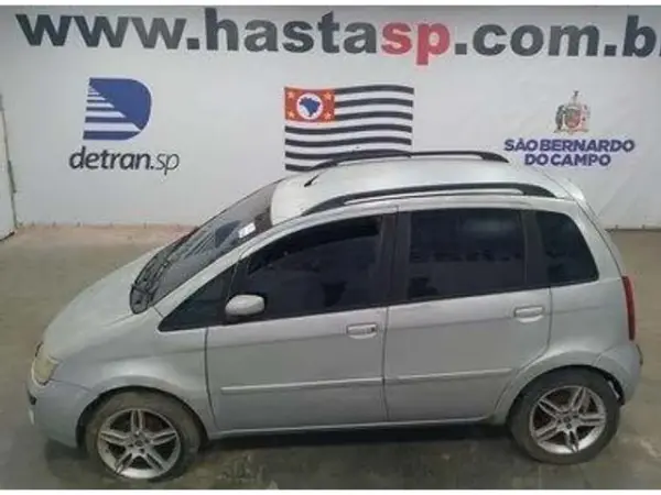 fiat-idea-leilao-veiculos-oportunidade-investir-renda-extra