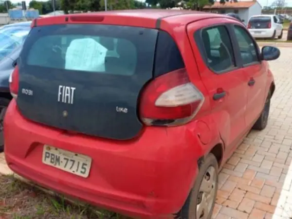 fiat-mobi-leilao-veiculos-oportunidade-investir-renda-extra
