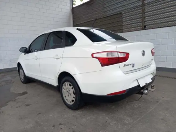 fiat-siena-leilao-veiculos-oportunidade-investir-renda-extra