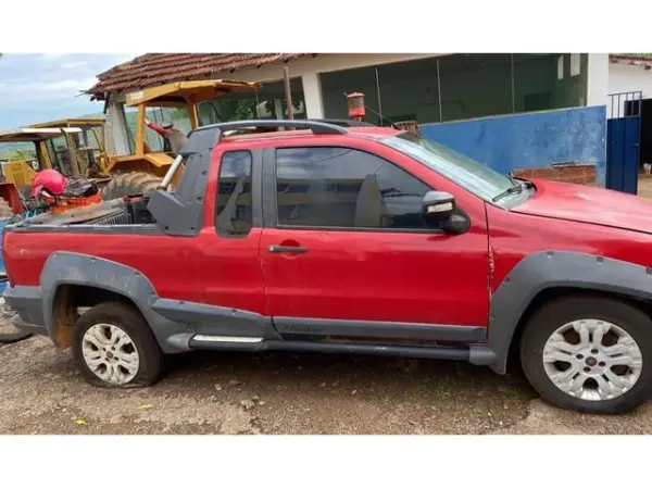 fiat-strada-leilao-veiculos-oportunidade-investir-renda-extra
