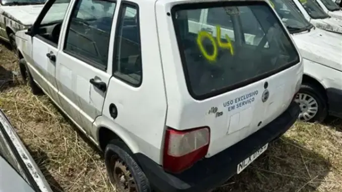 32 Fiat Uno Mille Fire a partir de 300 Reais no Leilão de frota Governo Estadual