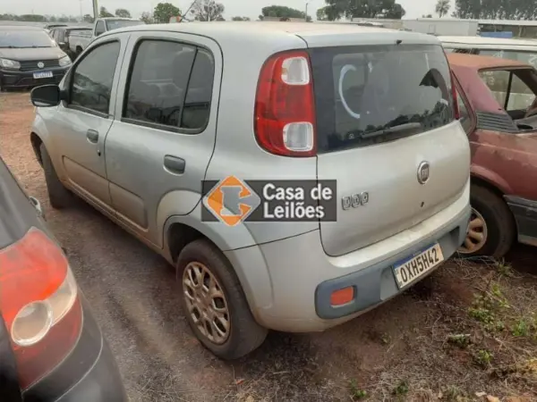 fiat-uno-leilao-veiculos-oportunidade-investir-renda-extra
