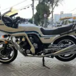 Honda CBX 1050 ano 82, Alfa Romeu, Chevrolet D60 e C10 dos anos 70 no leilão de carros antigos