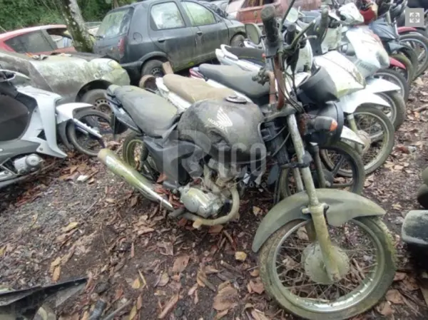 honda-cg-fan-leilao-motos-oportunidade-investir-renda-extra
