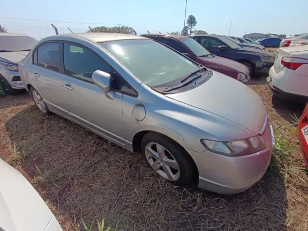 honda-civic-leilao-veiculos-oportunidade-investir-renda-extra
