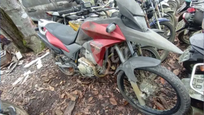 Leilão do Detran tem Motos Honda XRE, Biz, PCX e outras motos a partir de 350 reais