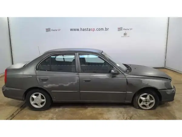 hyundai-accent-leilao-veiculos-oportunidade-investir-renda-extra
