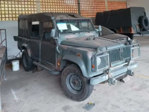 land-rover-defender-leilao-veiculos-oportunidade-investir-renda-extra
