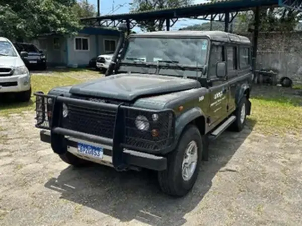 land-rover-defender-leilao-veiculos-oportunidade-investir-renda-extra
