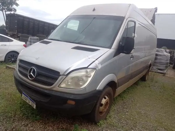 mercedes-benz-sprinter-leilao-veiculos-oportunidade-investir-renda-extra