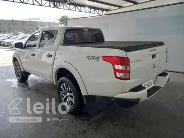 mitsubishi-l200-leilao-veiculos-oportunidade-investir-renda-extra
