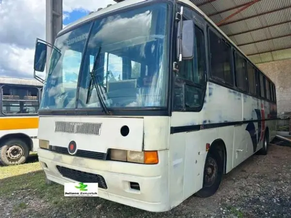 onibus-mercedes-benz-leilao-veiculos-oportunidade-investir-renda-extra