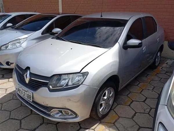 renault-logan-leilao-veiculos-oportunidade-investir-renda-extra
