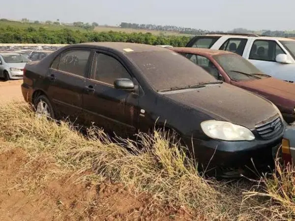 toyota-corolla-leilao-veiculos-oportunidade-investir-renda-extra