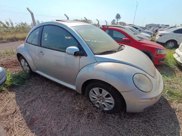 volkswagen-beetle-leilao-veiculos-oportunidade-investir-renda-extra
