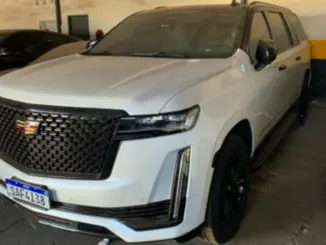 eilão de combate ao trafico de drogas tem Cadilac Escalade, Land Rover Velar e Fusca