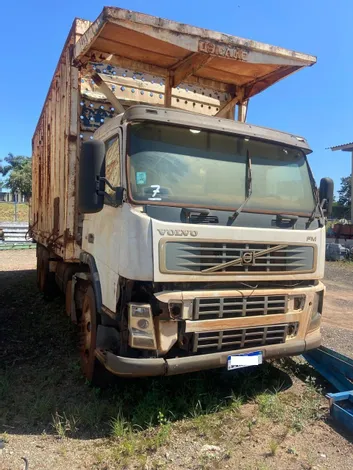 Caminhão Volvo Canavieiro FM 440 2007 leilao de veiculos de usina