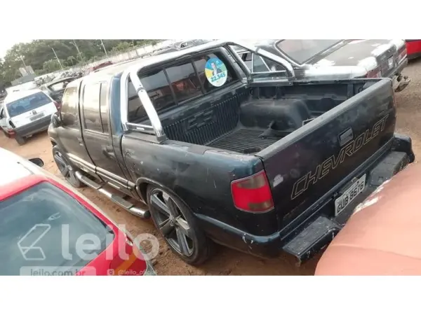 Chevrolet S10 Executive leilao veiculos detran