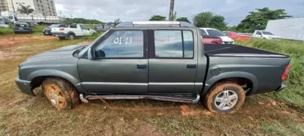 Chevrolet S10  leilao de veiculos do Ministerio da justiça