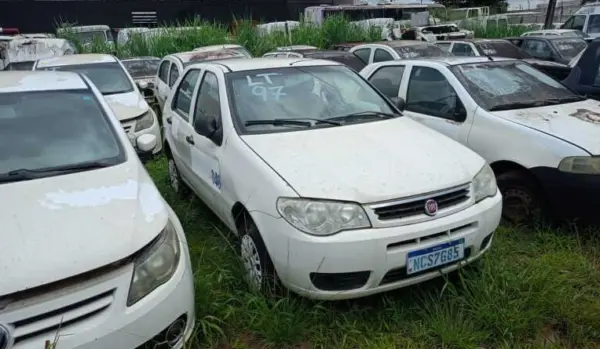 Fiat Palio Fire 2015 leilao veiculo frota governo estadual