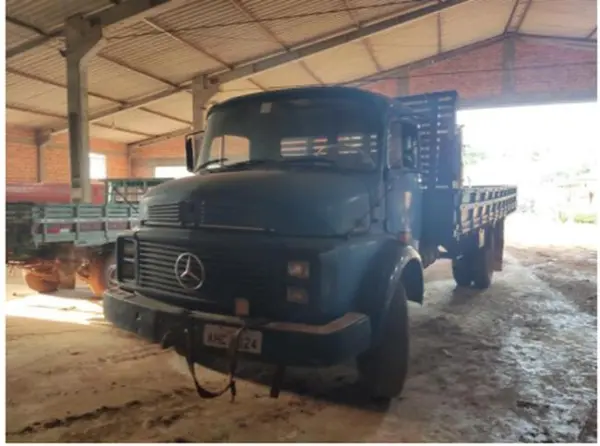 Mercedes Benz L 1113 leilão veiculos tribunal de justiça parana