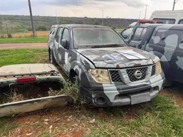 Nissan Frontier XE leilao caminhonetes da frota da força nacional de segurança