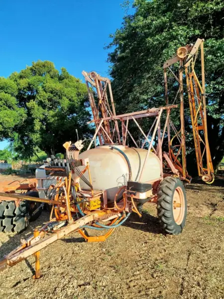 Tanque pulverizador Jacto leilão veiculos de frota